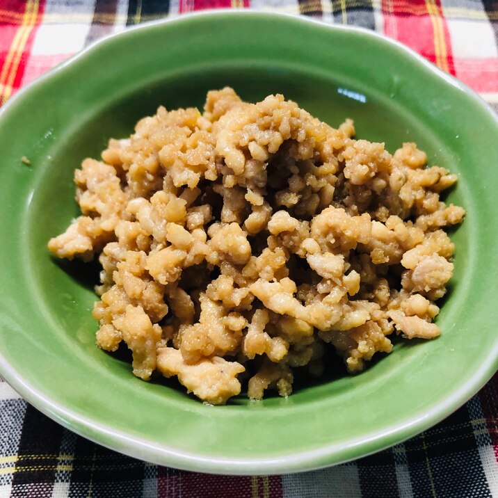 朝ごはんやお弁当に♬簡単！鶏ひき肉のそぼろ